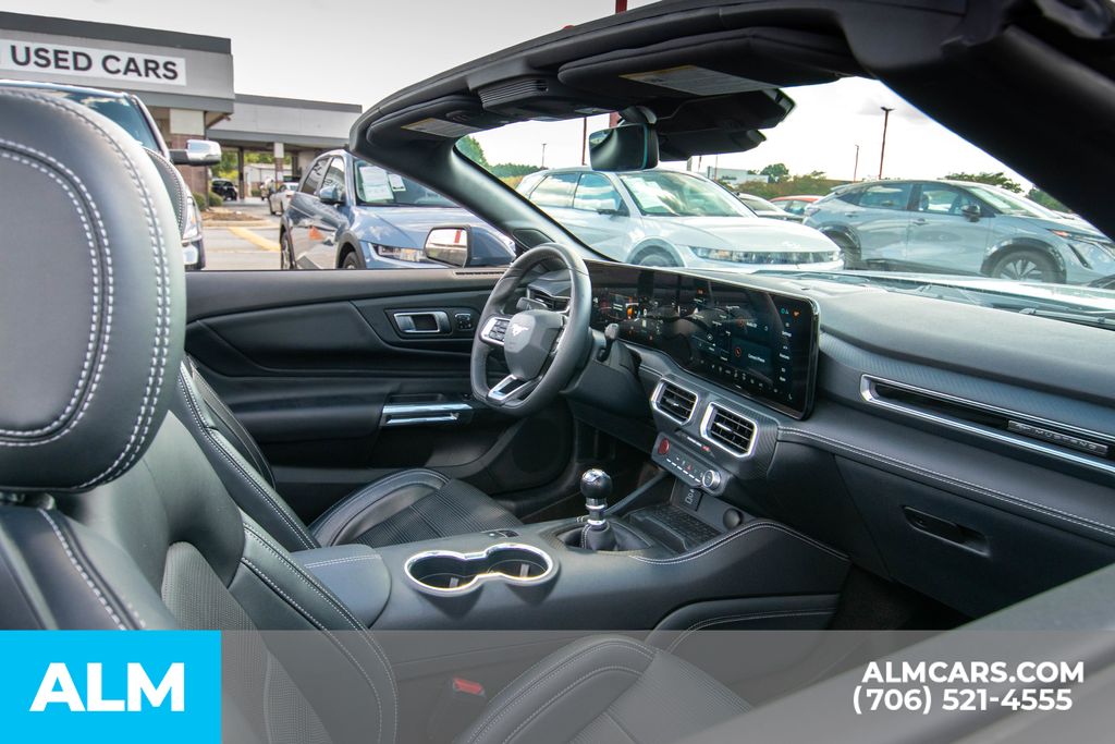 2024 Ford Mustang GT Premium Image 28 of 36