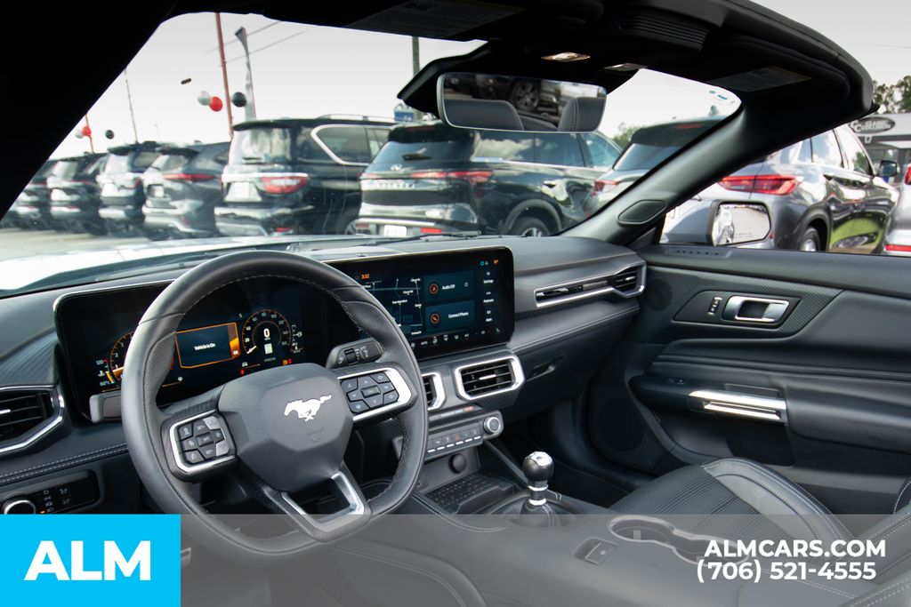 2024 Ford Mustang GT Premium Image 16 of 36