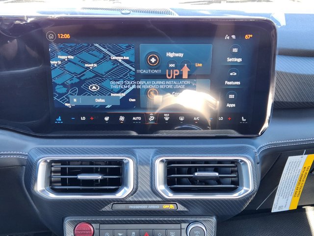 Vehicle image 10 of 20