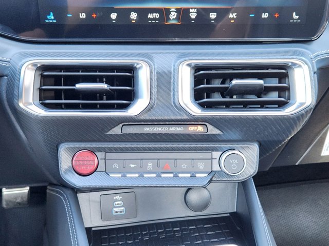 Vehicle image 12 of 20