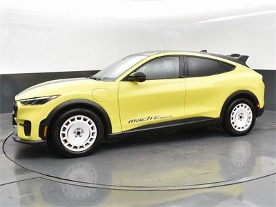 Vehicle image 3 of 41
