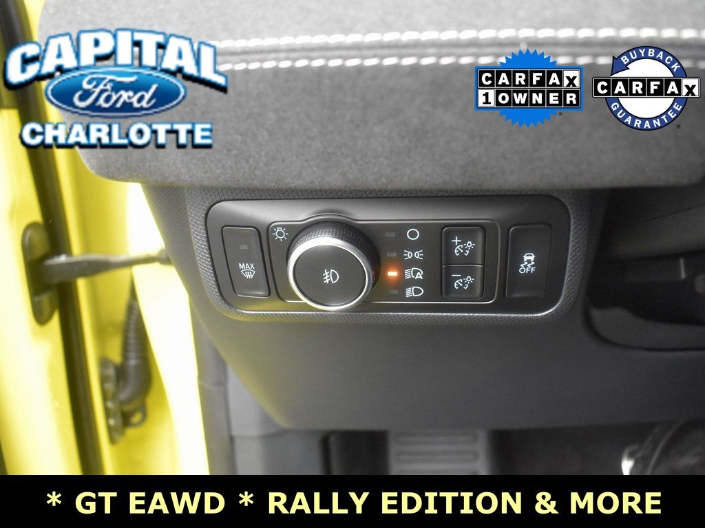 Vehicle image 34 of 41