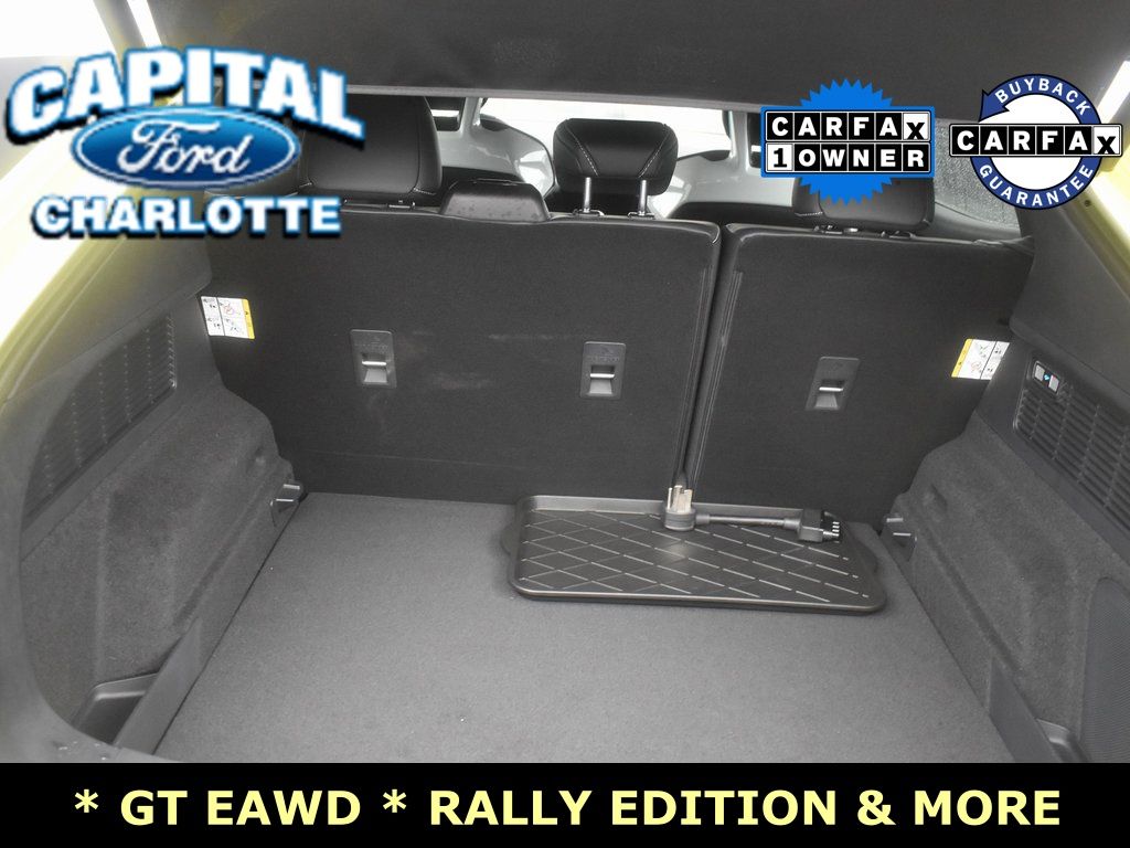 Vehicle image 29 of 41