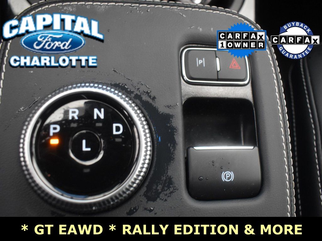 Vehicle image 36 of 41