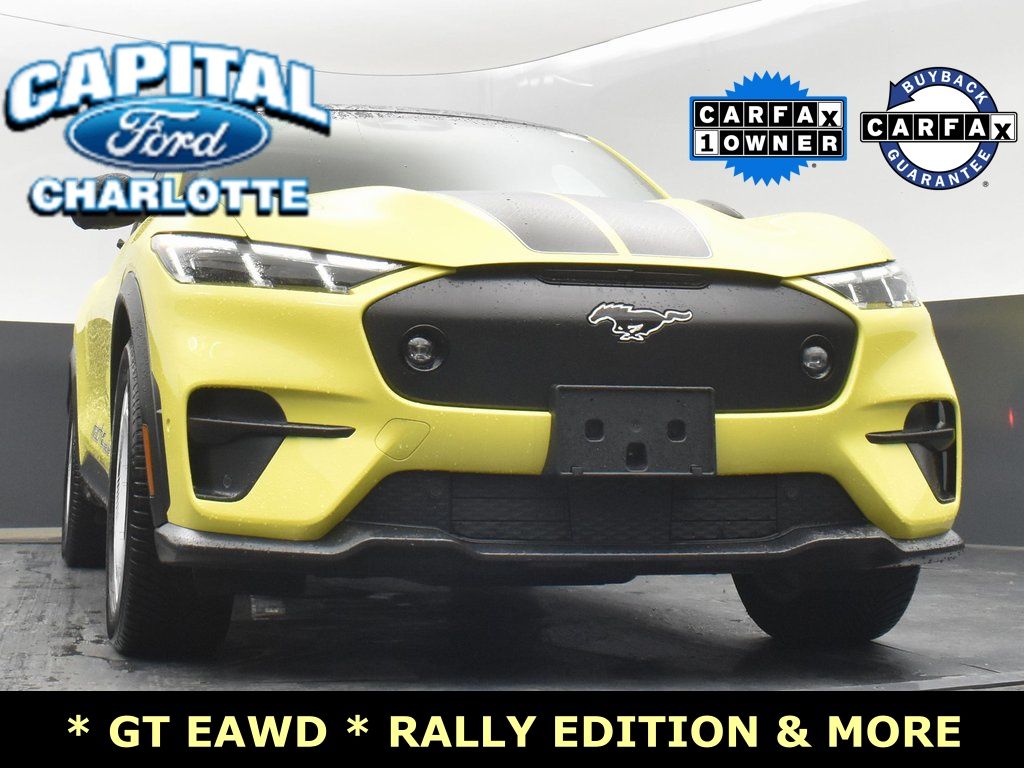 Vehicle image 7 of 41