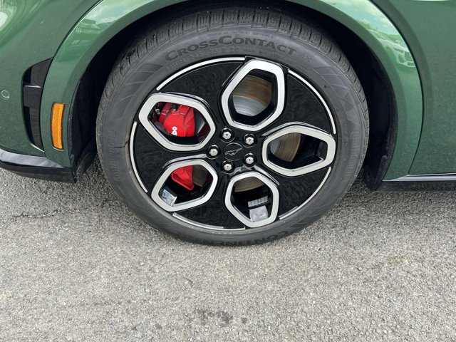 2024 Ford Mustang Mach-E GT Image 9 of 26