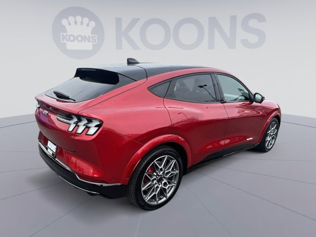 Vehicle image 5 of 26