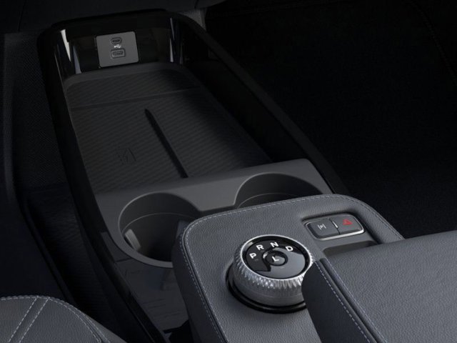 Vehicle image 21 of 31