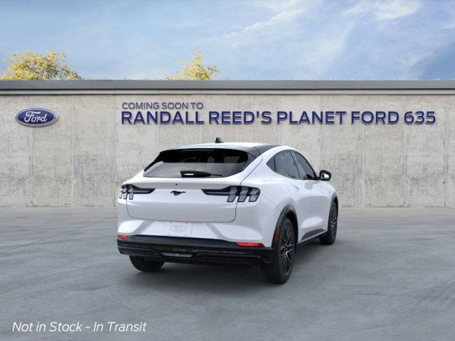 Vehicle image 10 of 31