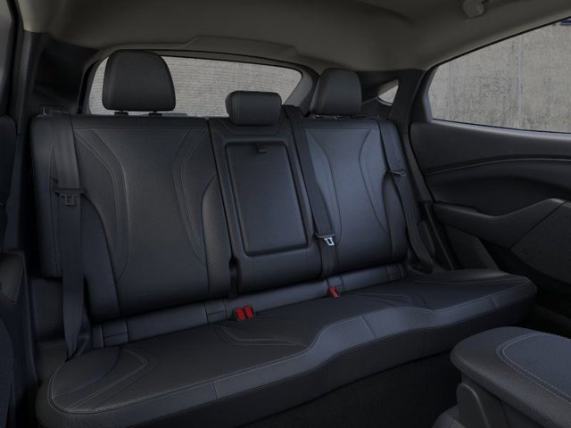 Vehicle image 15 of 31