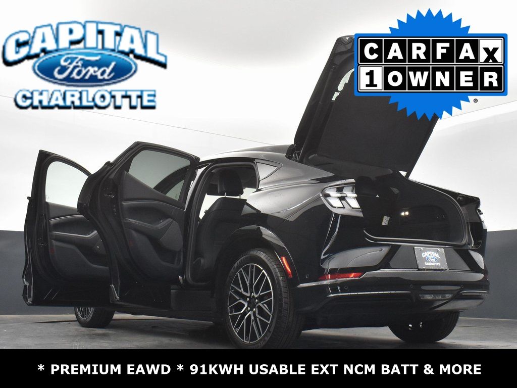 Vehicle image 42 of 43