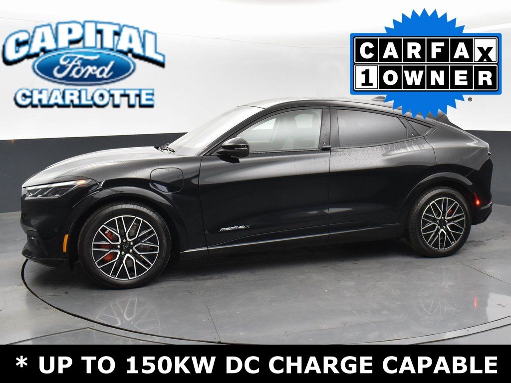 Vehicle image 2 of 43