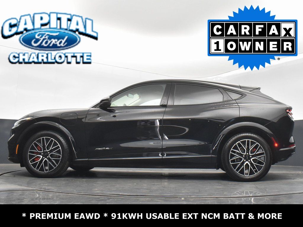 Vehicle image 27 of 43