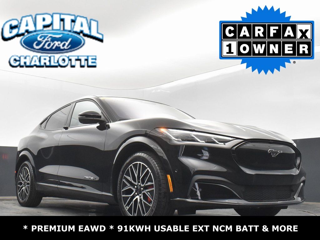 Vehicle image 13 of 43