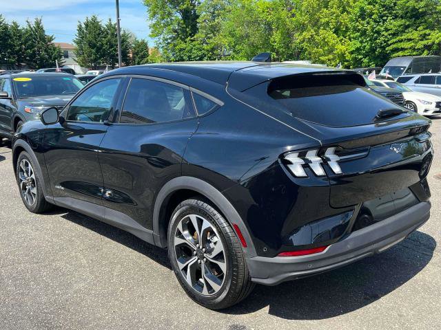 Vehicle image 6 of 39
