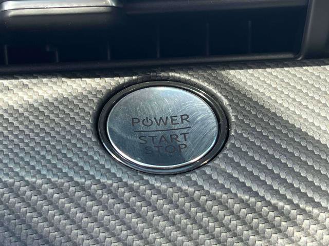 Vehicle image 37 of 39