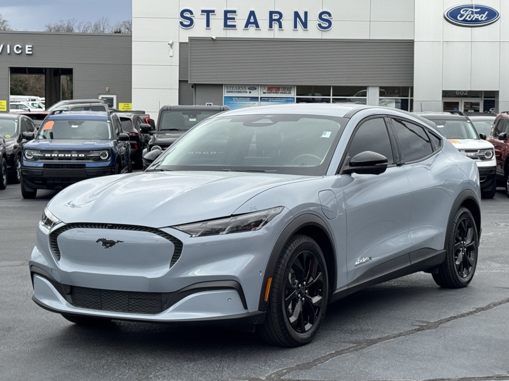 Vehicle image 1 of 46