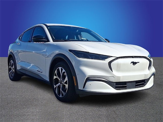 2024 Ford Mustang Mach-E Select Image 2 of 11