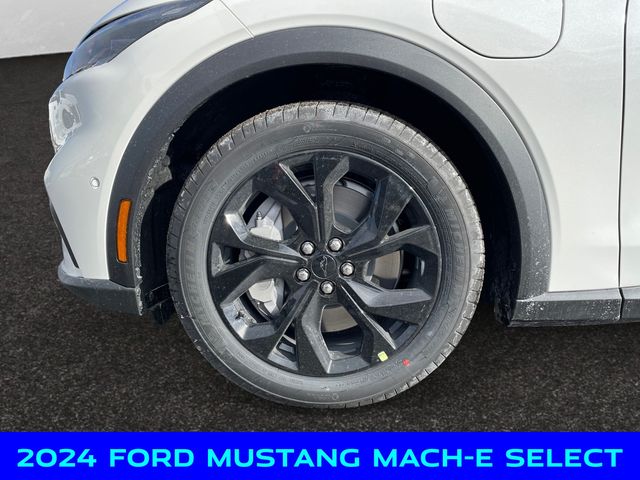 2024 Ford Mustang Mach-E Select Image 7 of 15