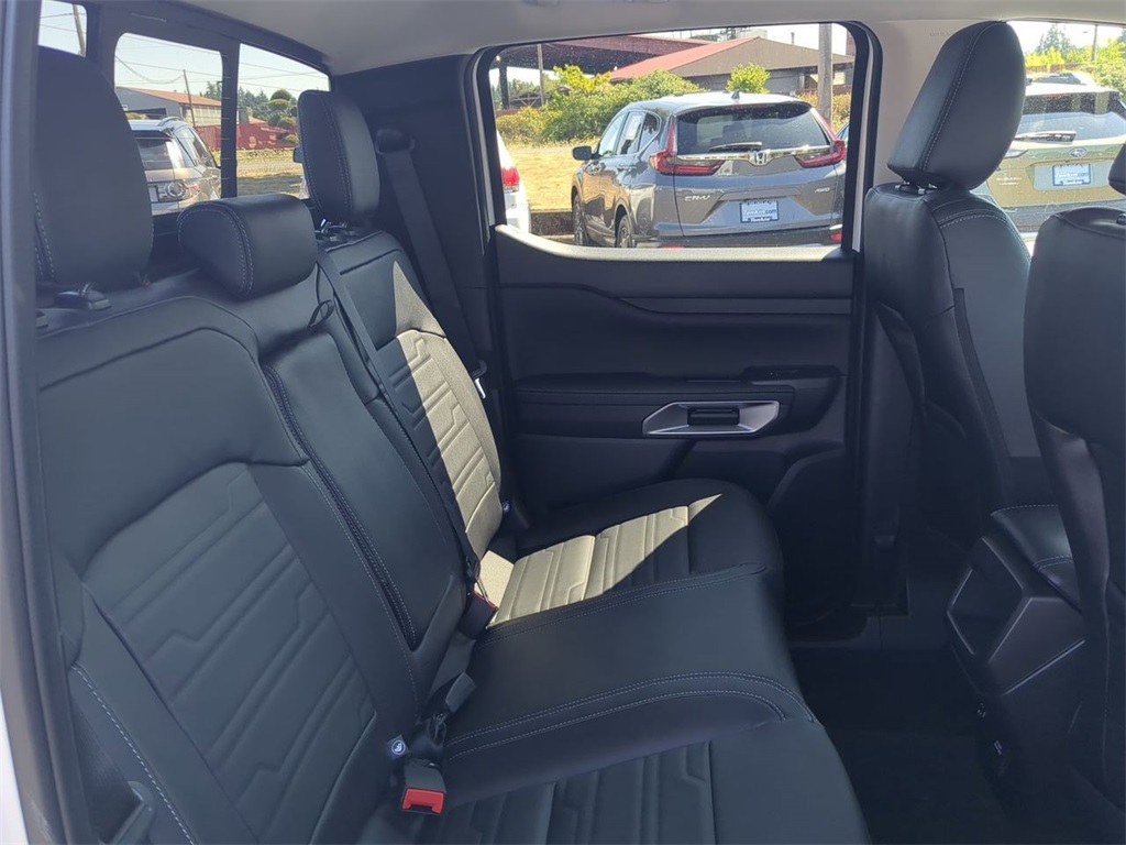 Vehicle image 12 of 32