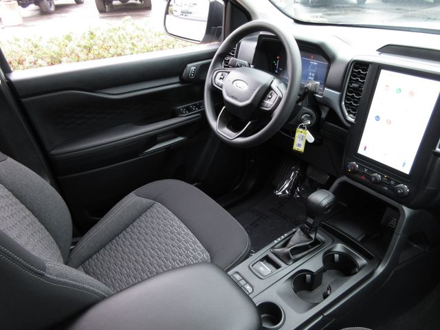 Vehicle image 20 of 25