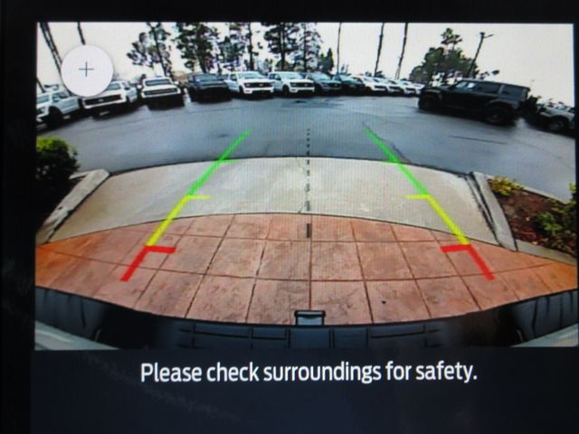 Vehicle image 16 of 25