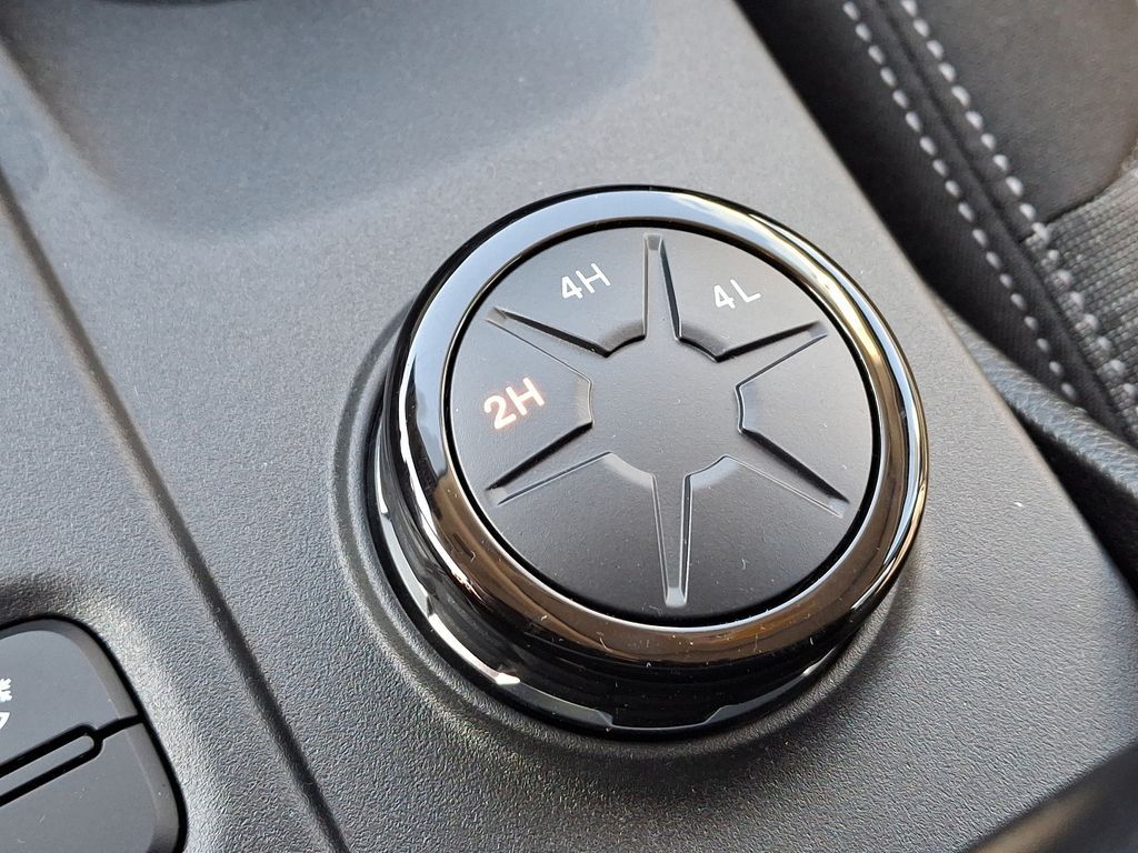 Vehicle image 12 of 12
