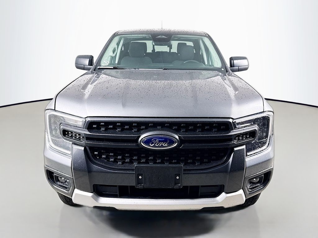 2024 Ford Ranger XLT Image 2 of 31