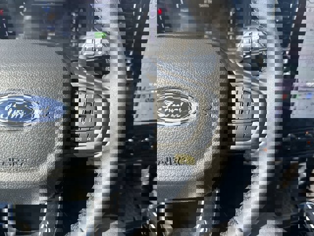Vehicle image 20 of 25
