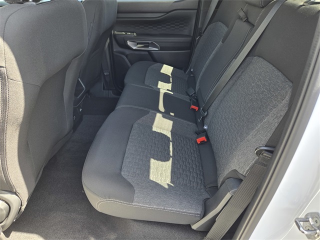 Vehicle image 4 of 11