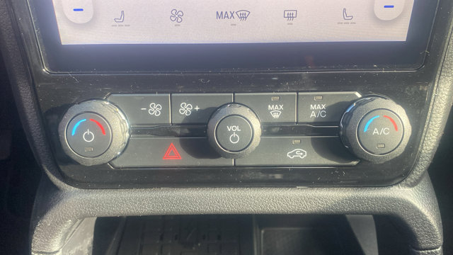 Vehicle image 15 of 27