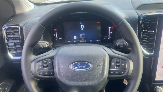 Vehicle image 10 of 27