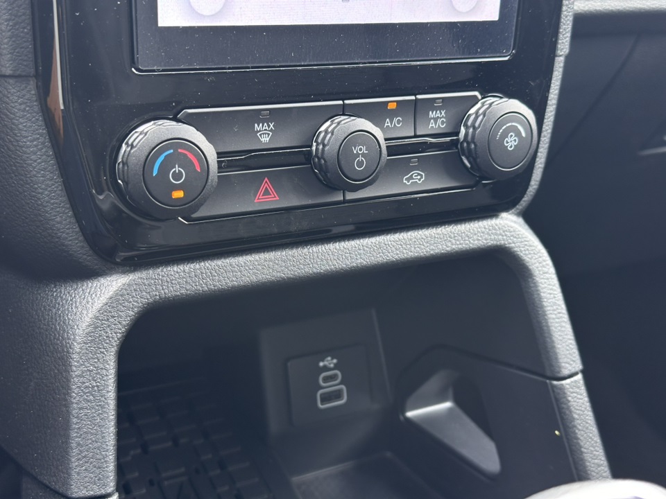 2024 Ford Ranger XLT Image 29 of 37