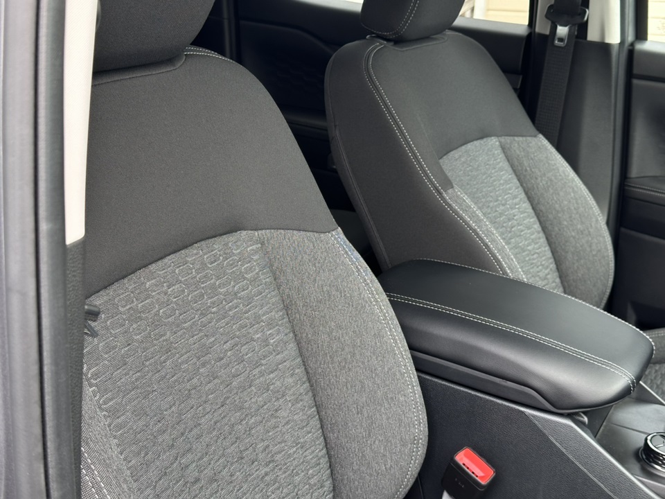 2024 Ford Ranger XLT Image 8 of 37