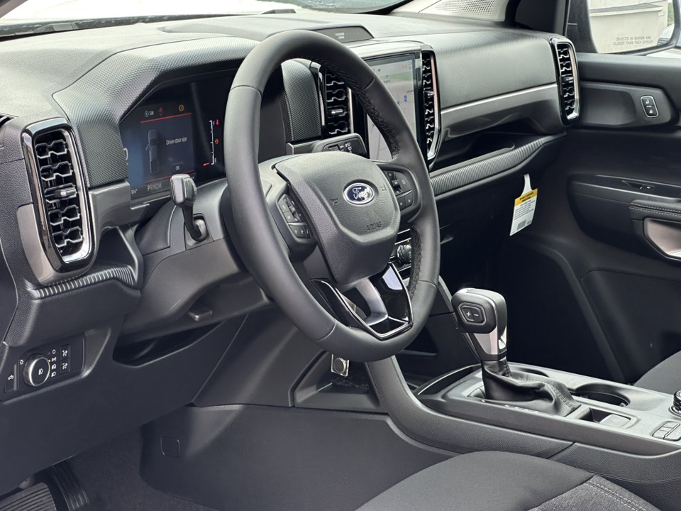 2024 Ford Ranger XLT Image 12 of 37