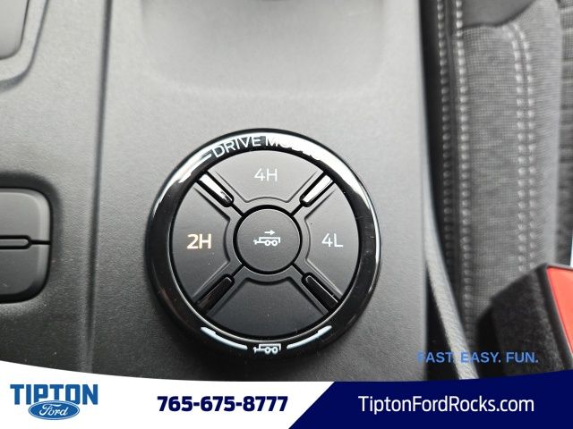 Vehicle image 36 of 43