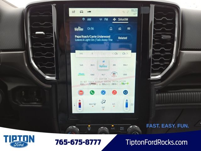 Vehicle image 16 of 43