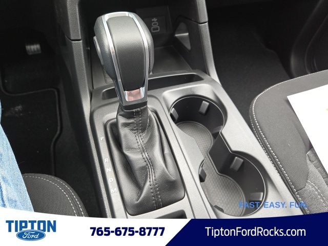 Vehicle image 34 of 43