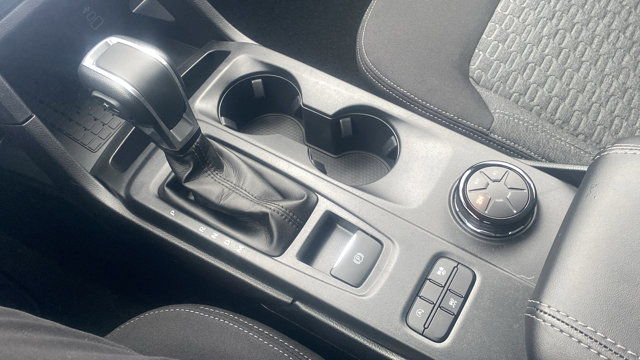 Vehicle image 16 of 27