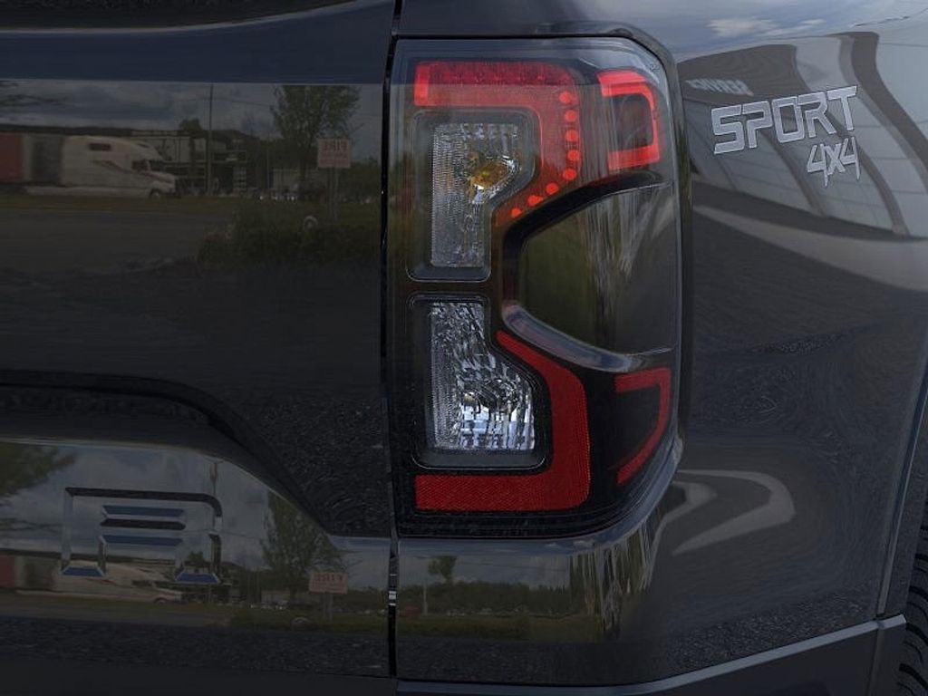 Vehicle image 21 of 22