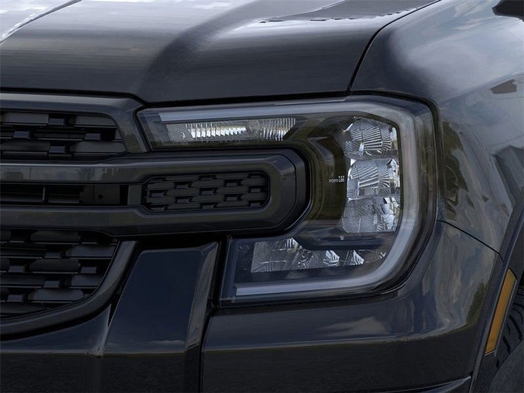 Vehicle image 19 of 22