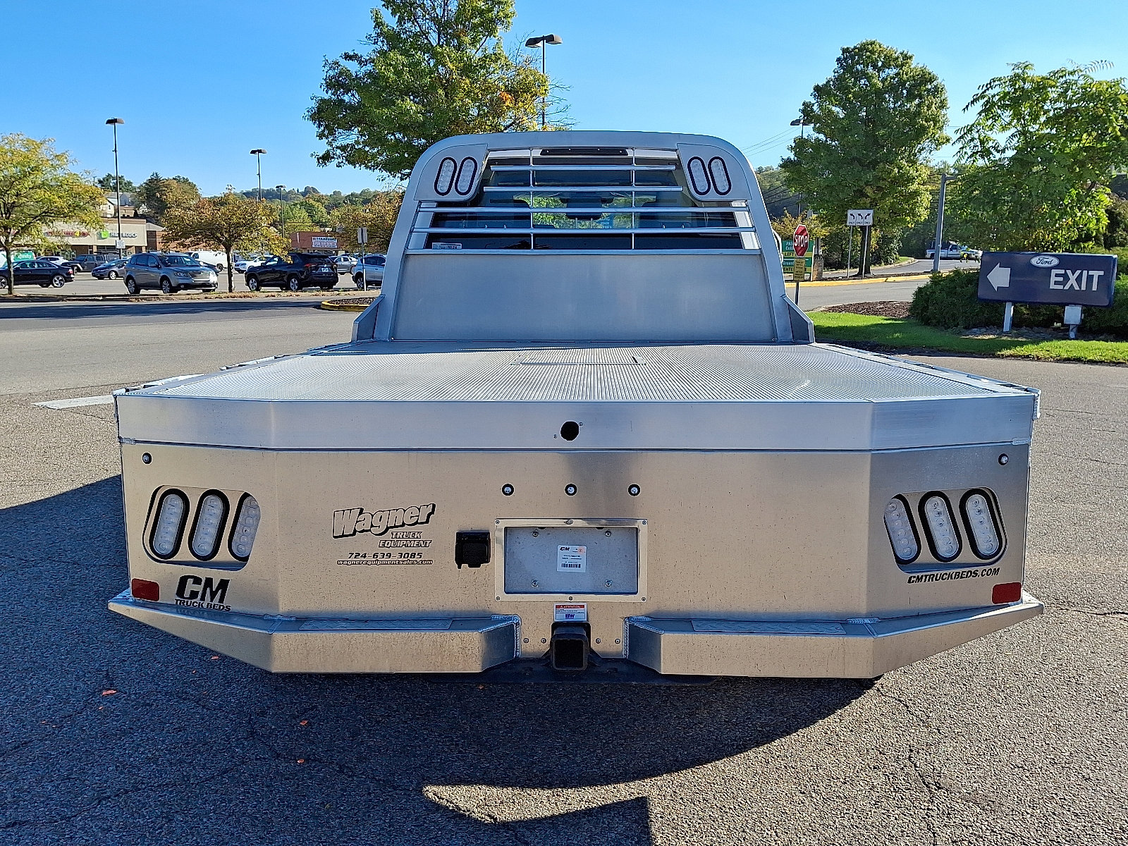 2024 Ford F-550 XL Image 6 of 17