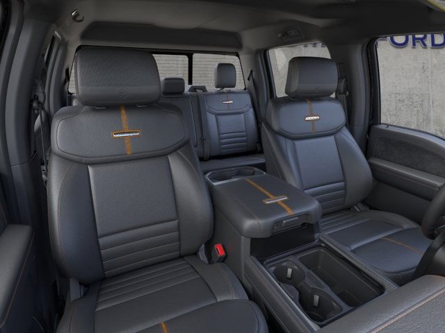 2024 Ford F-250 Platinum Image 11 of 22