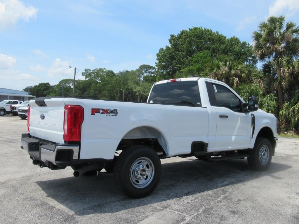 2024 Ford F-250 XL Image 4 of 26