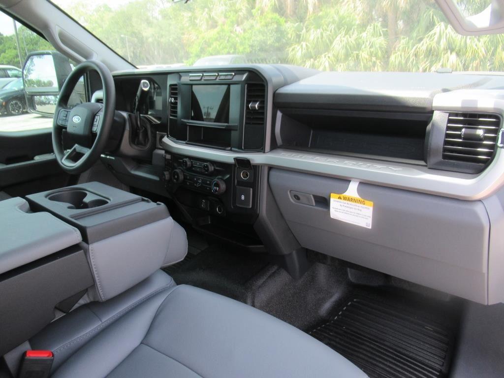 2024 Ford F-250 XL Image 14 of 26
