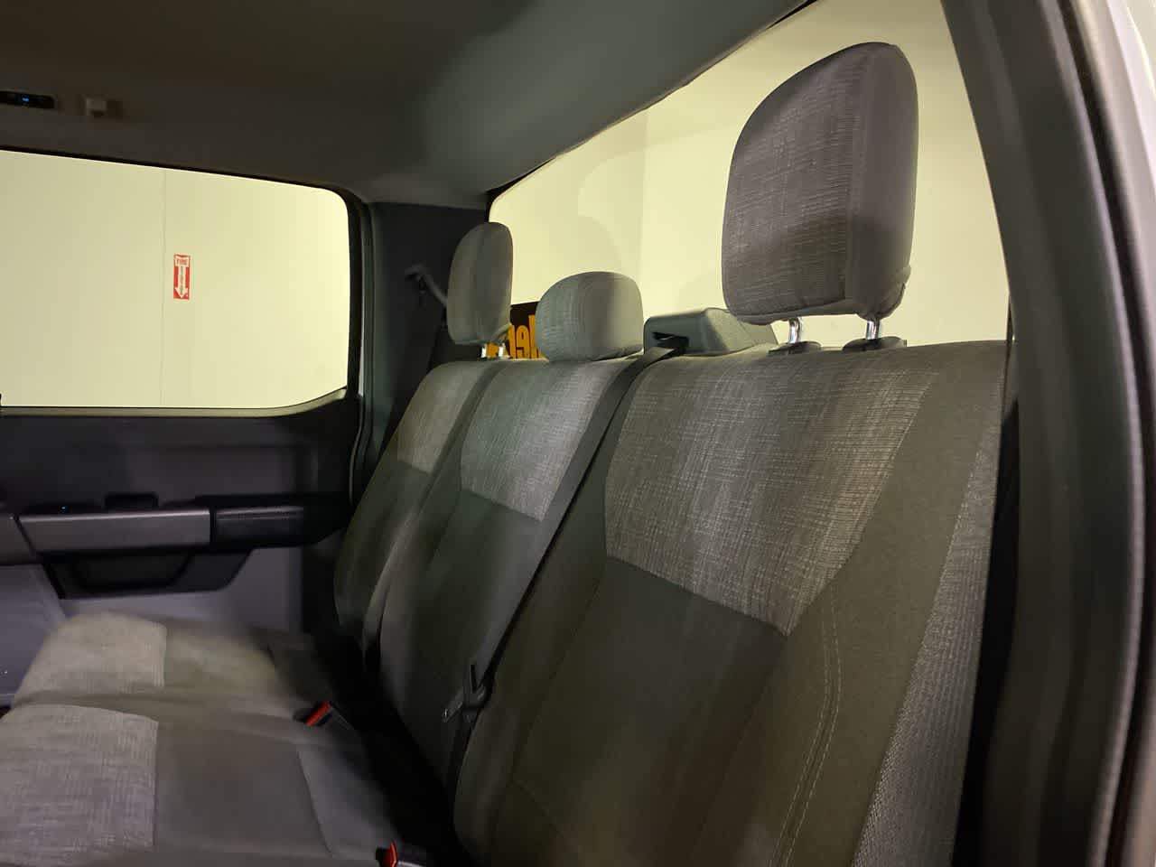 2024 Ford F-250 XLT Image 14 of 27