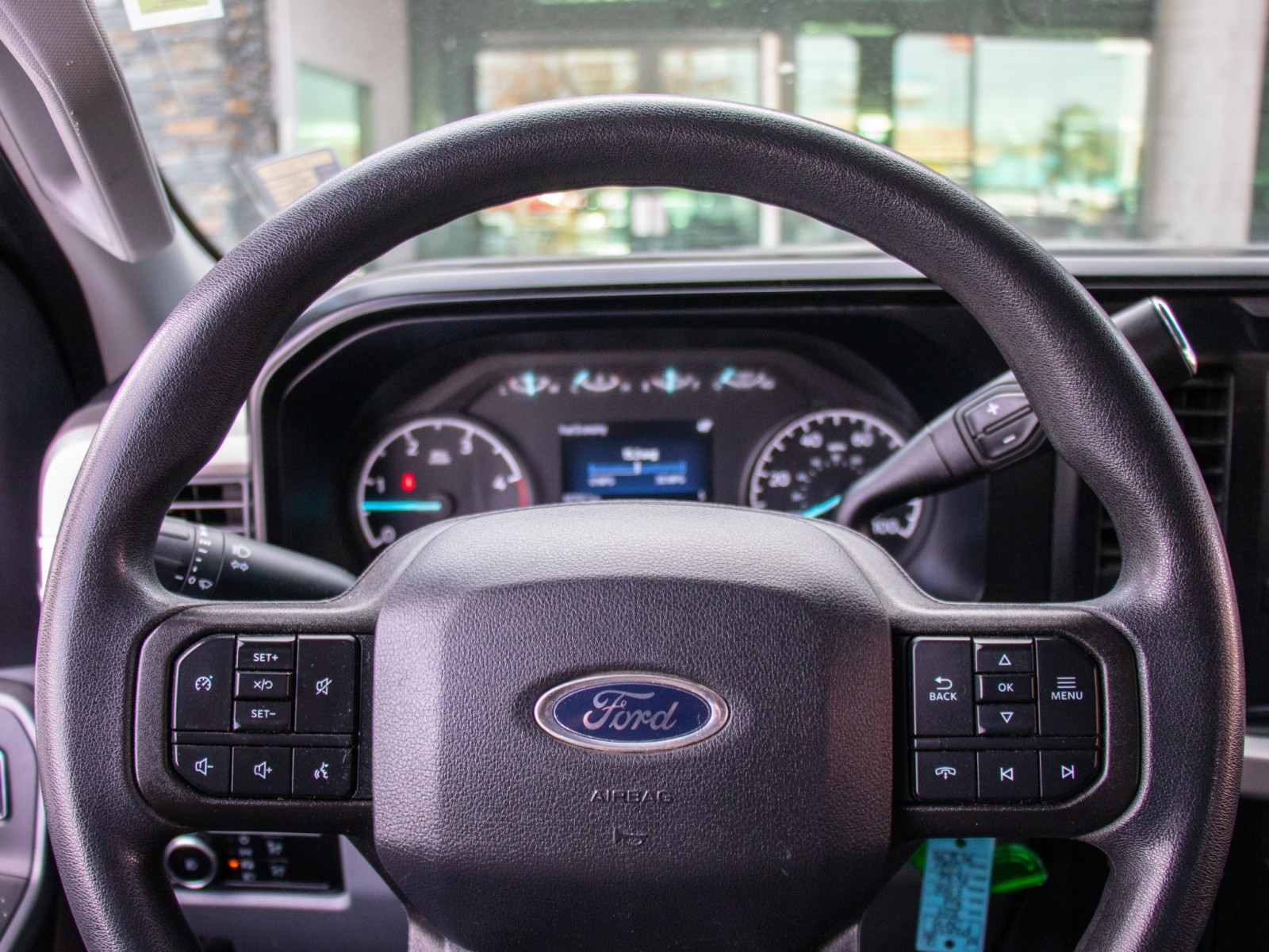 2024 Ford F-350 XLT Image 18 of 24