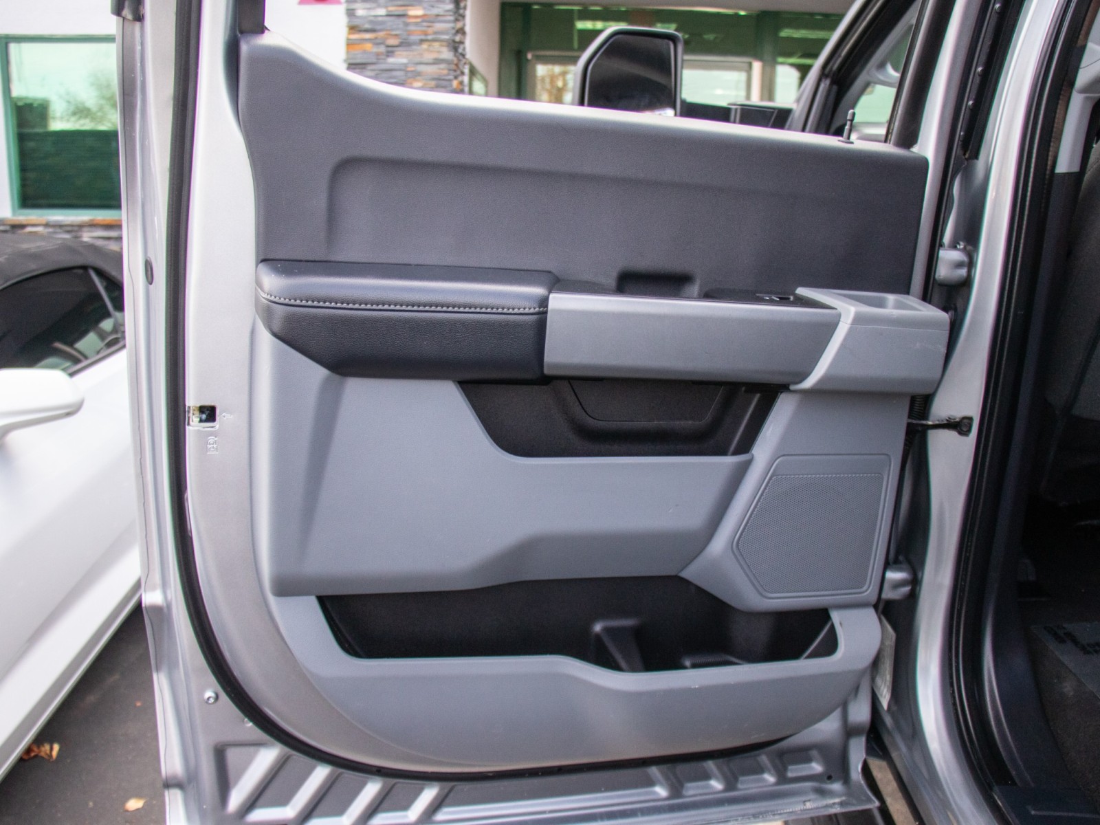 2024 Ford F-350 XLT Image 21 of 24