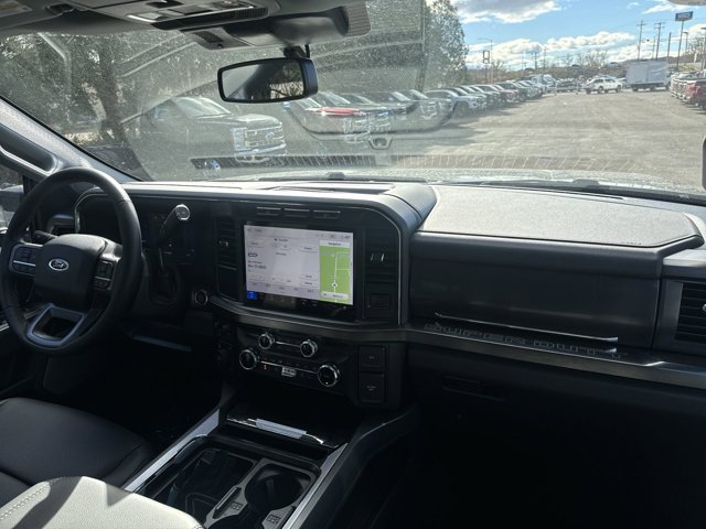 Vehicle image 15 of 38