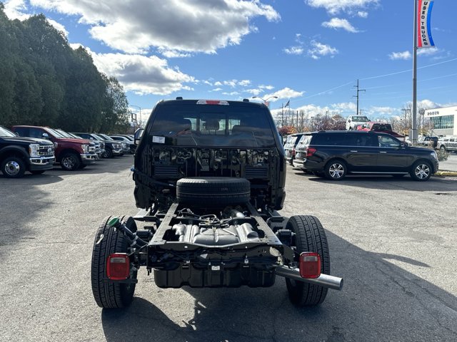 Vehicle image 6 of 38
